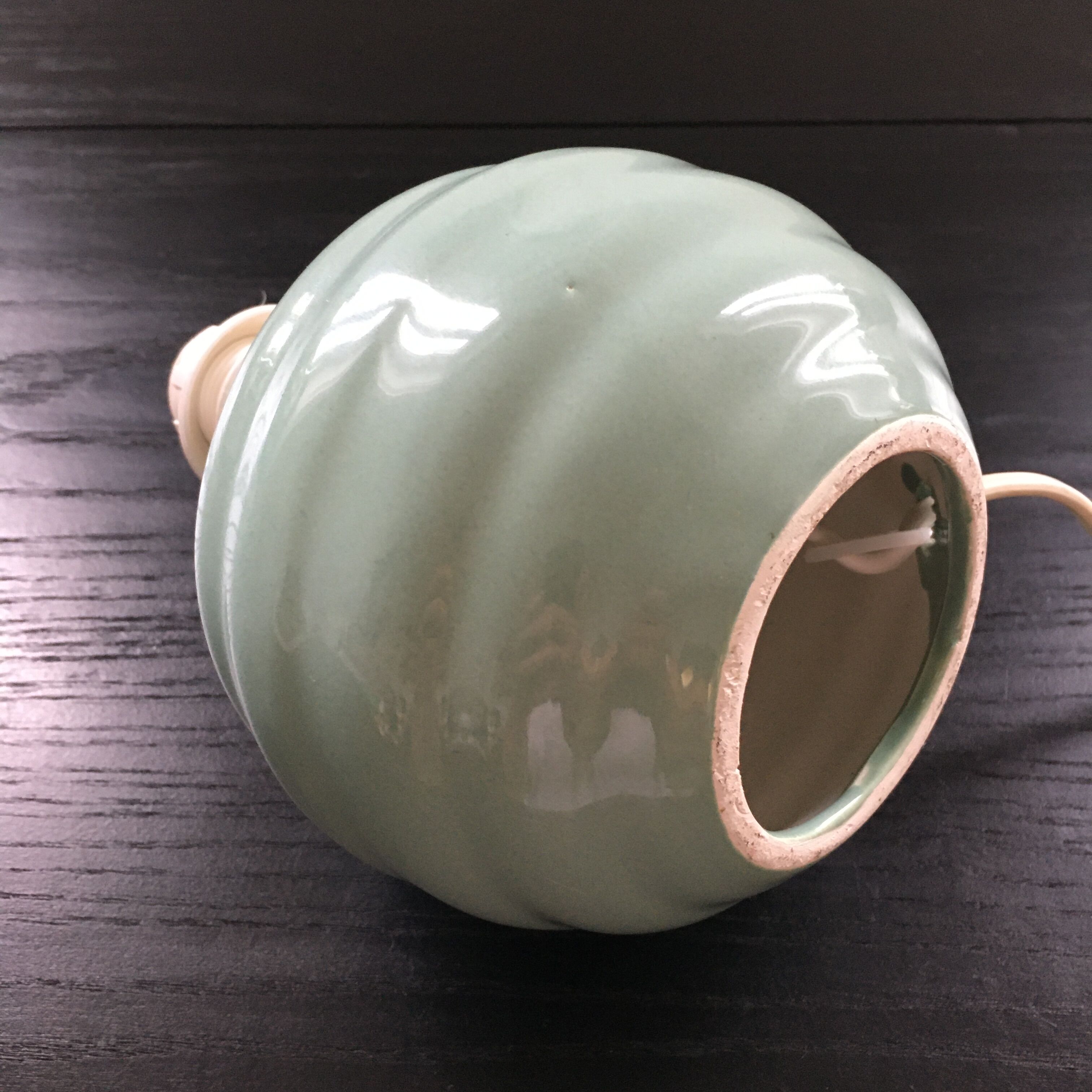 Celadon ball lamp base