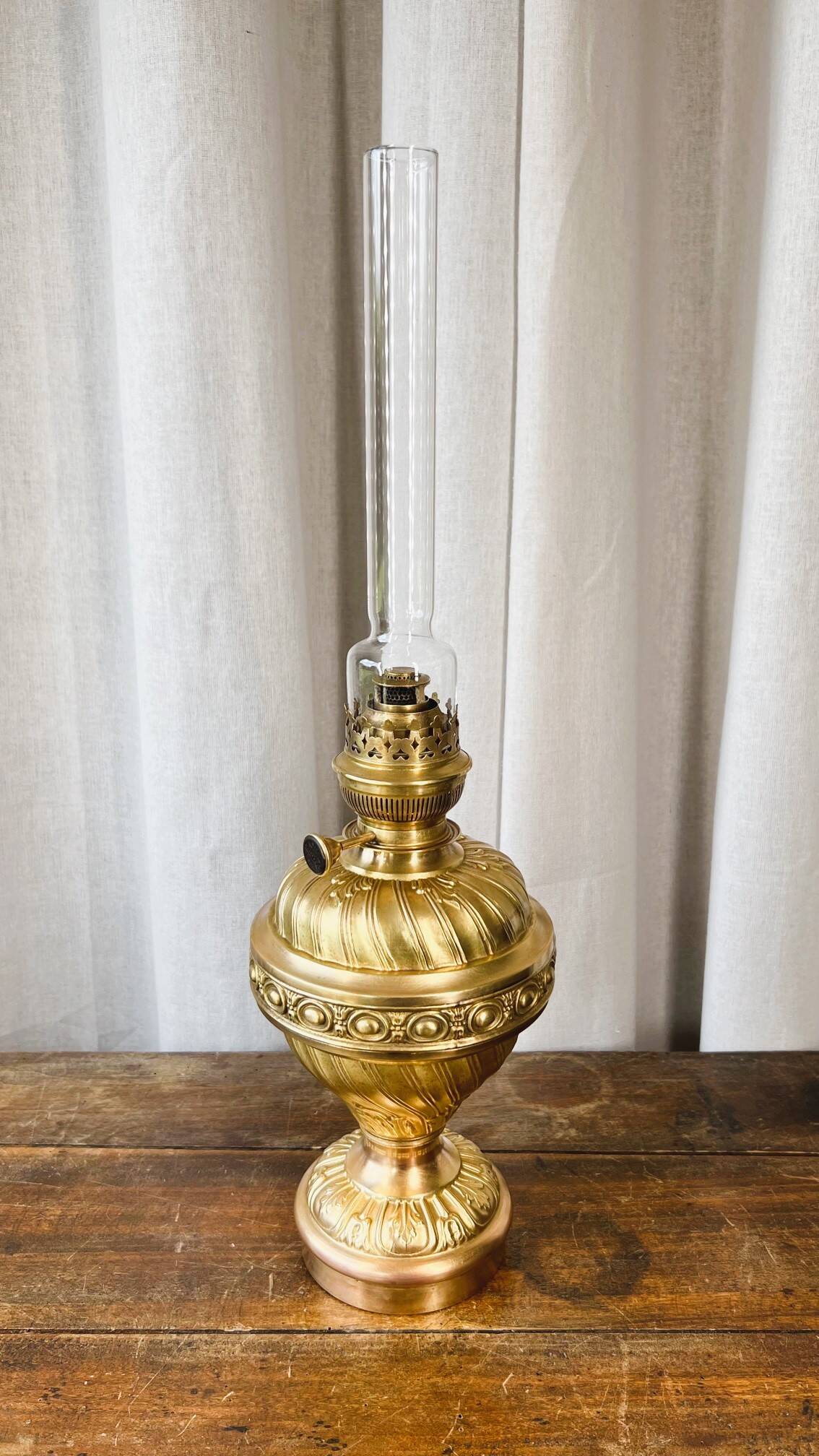 Large gilded brass oil lamp