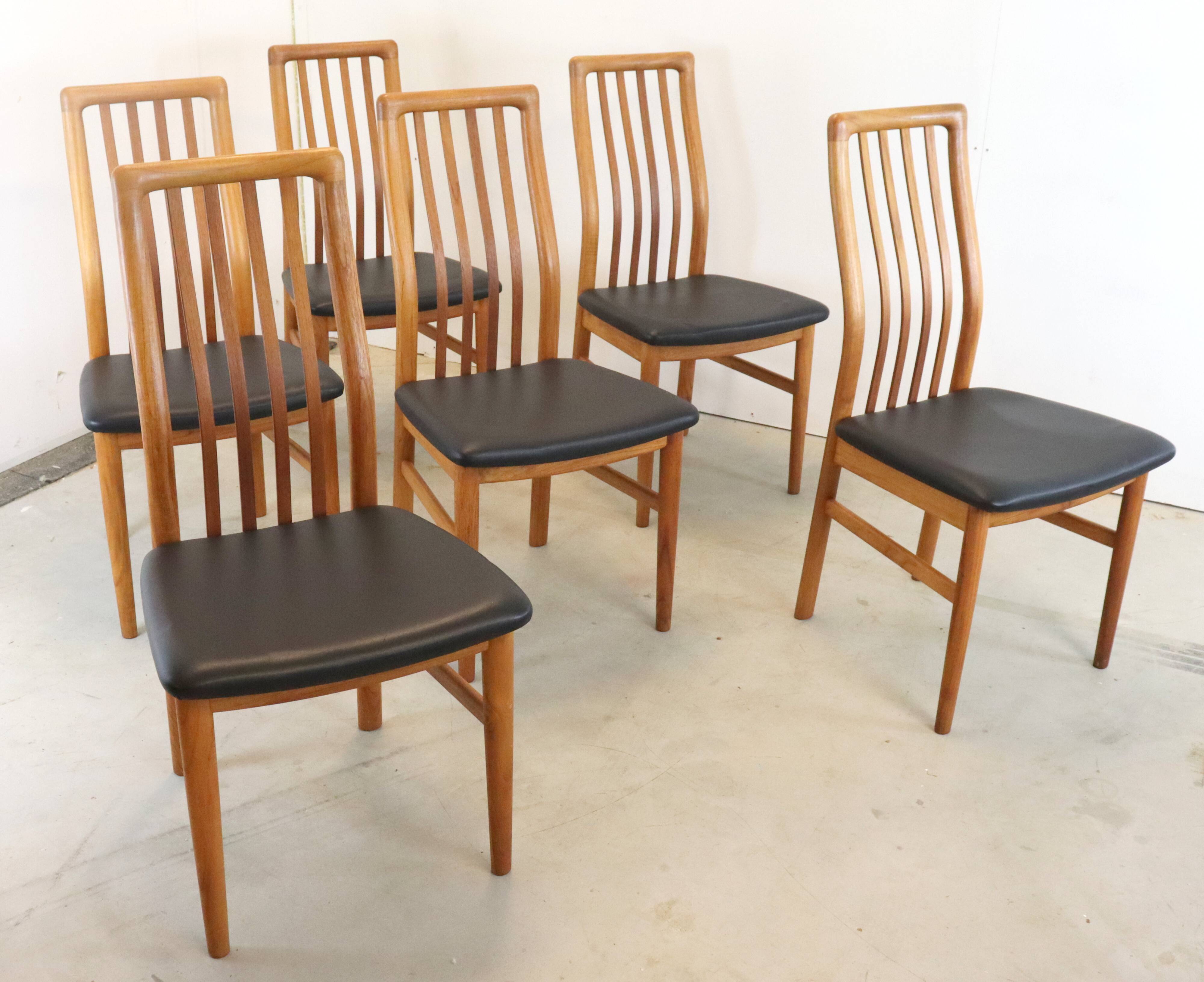 Set van 6 Kai Kristiansen voor Schou Andersen stoelen 'Lille Arden'