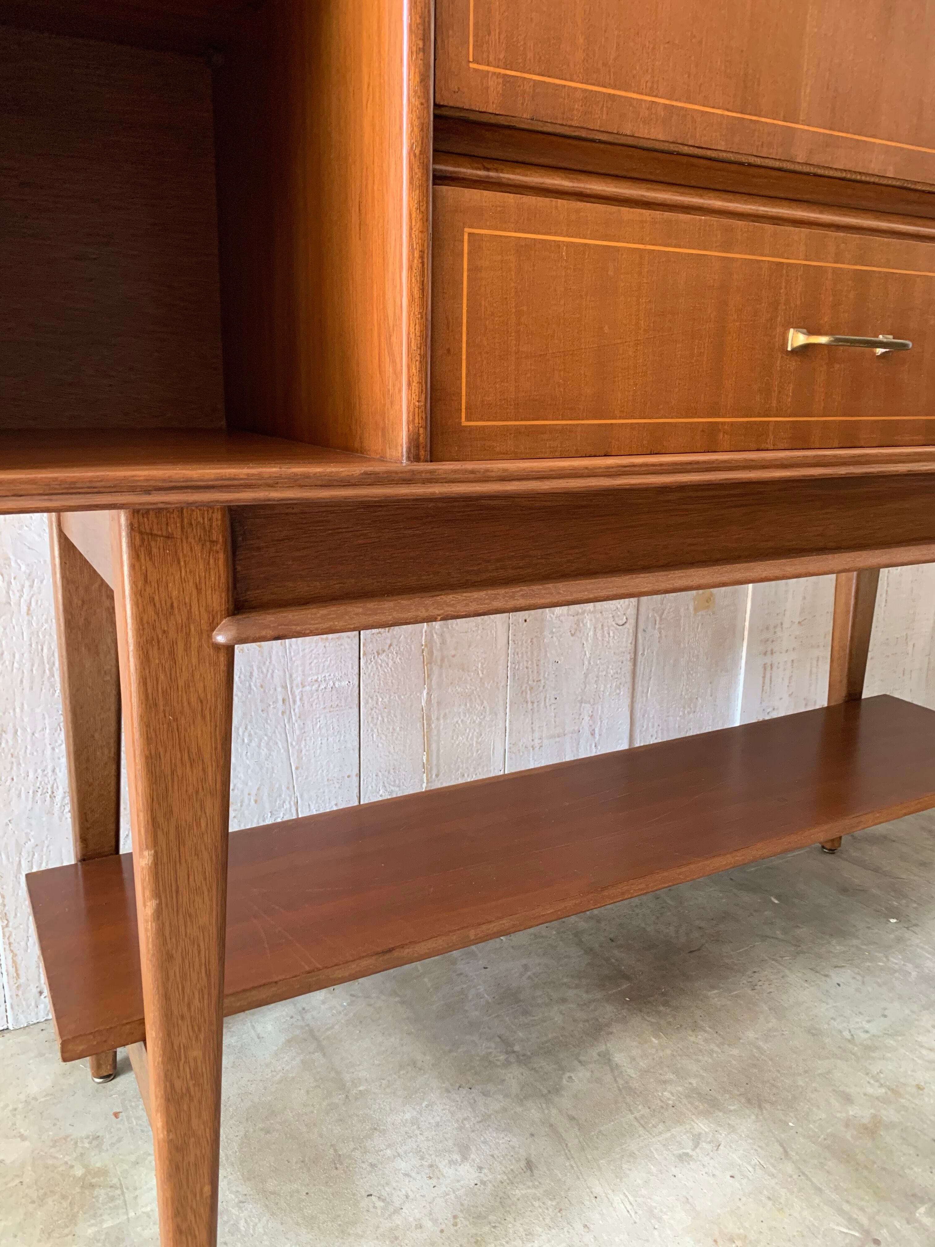 Vintage buffet/bar