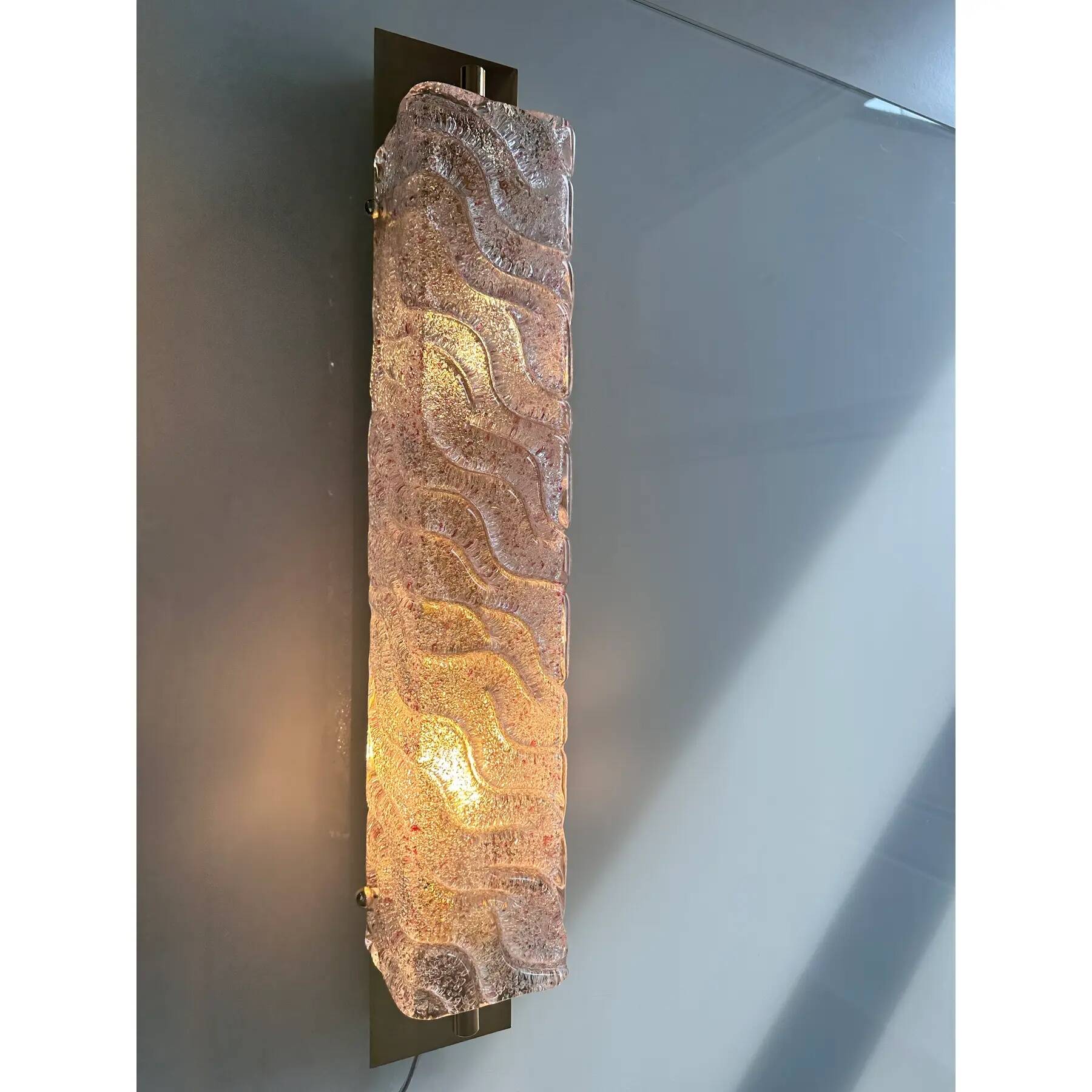 Applique murale haut de gamme en or avec verre de Murano "Graniglia" Ametista, paire.