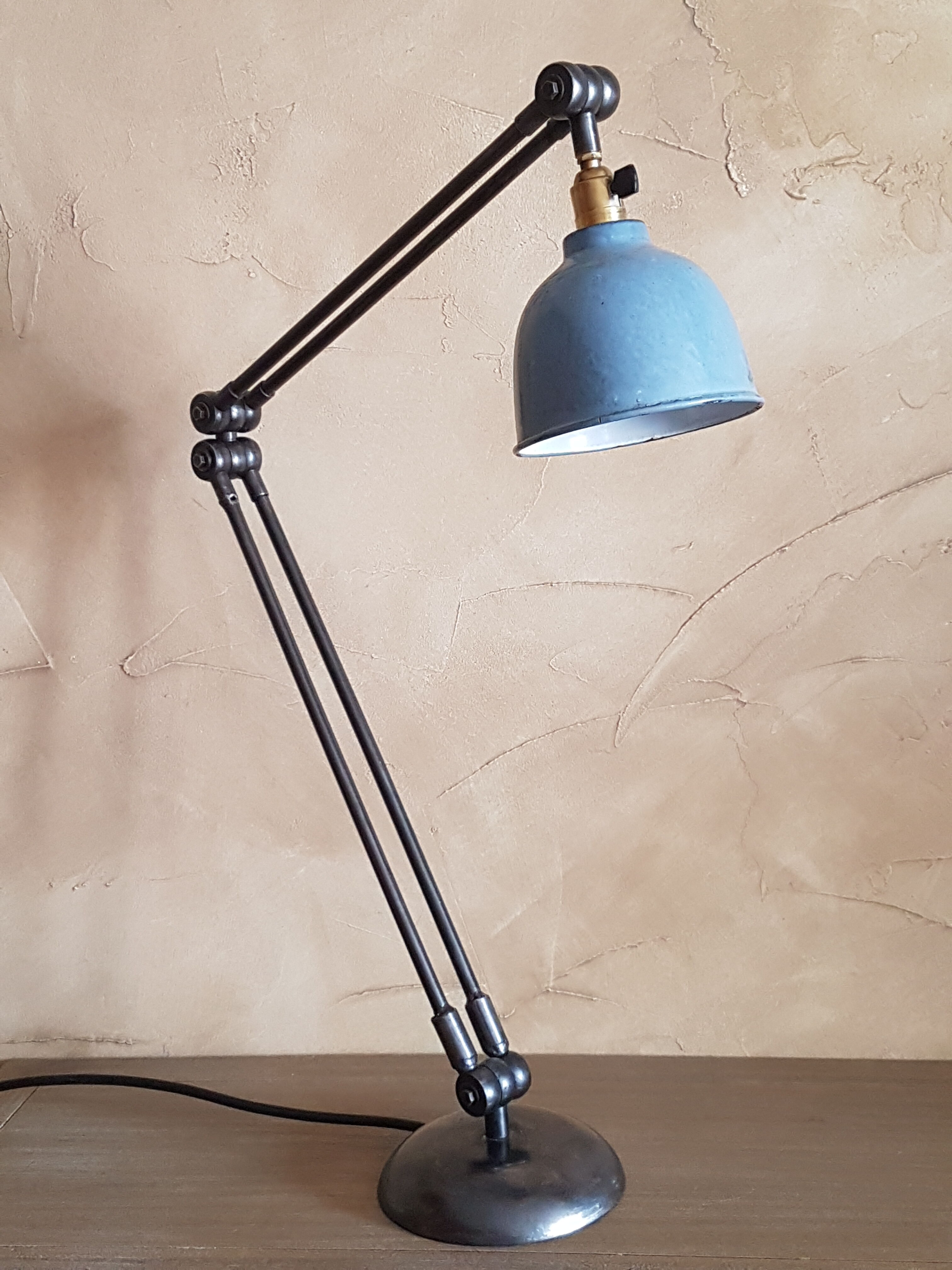 Vintage industrial lamp Kumewa