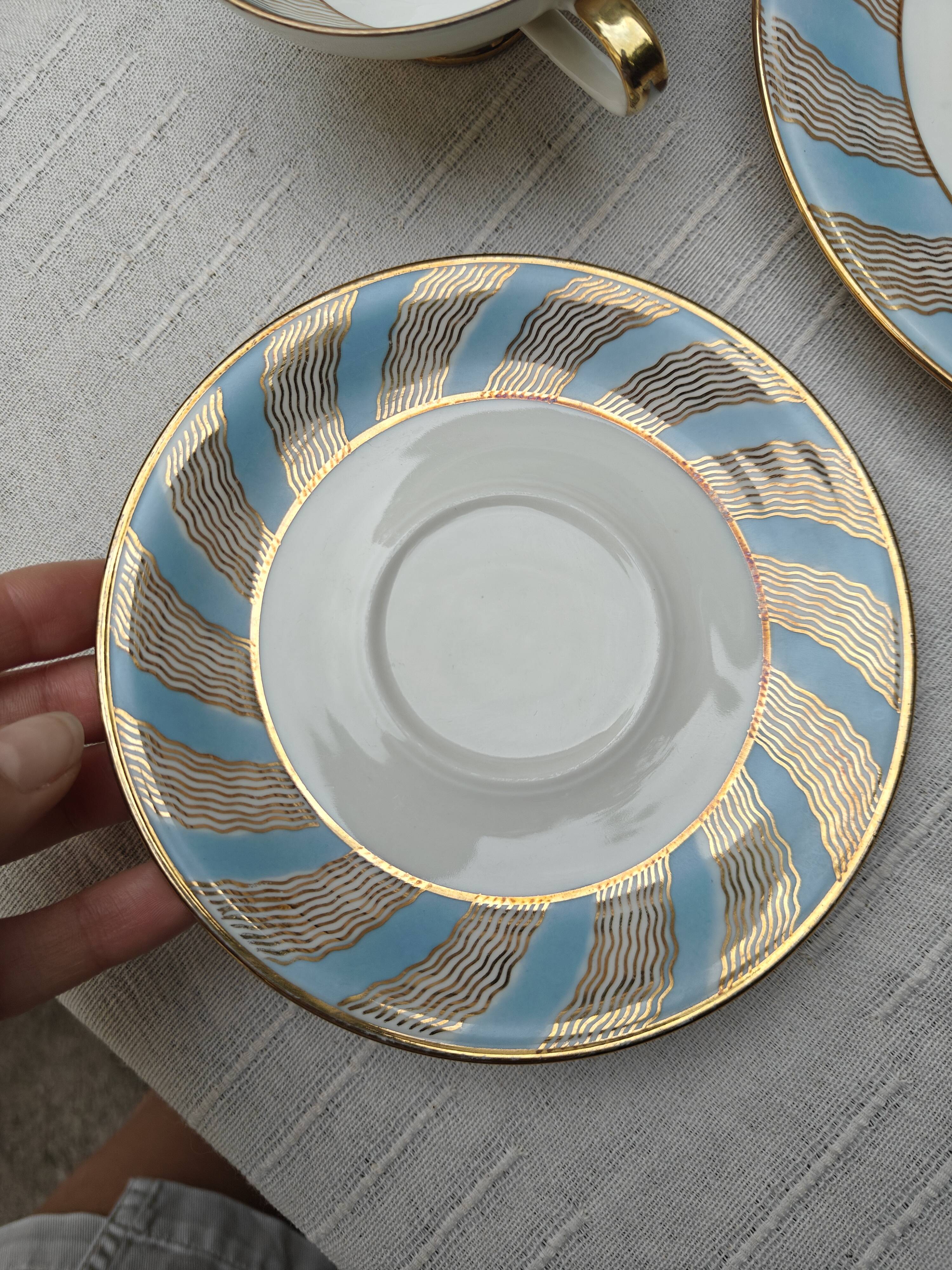 Vintage Bavaria ivory tea/coffee trio, sky blue & gold graphic waves.