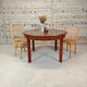 Extendable round table