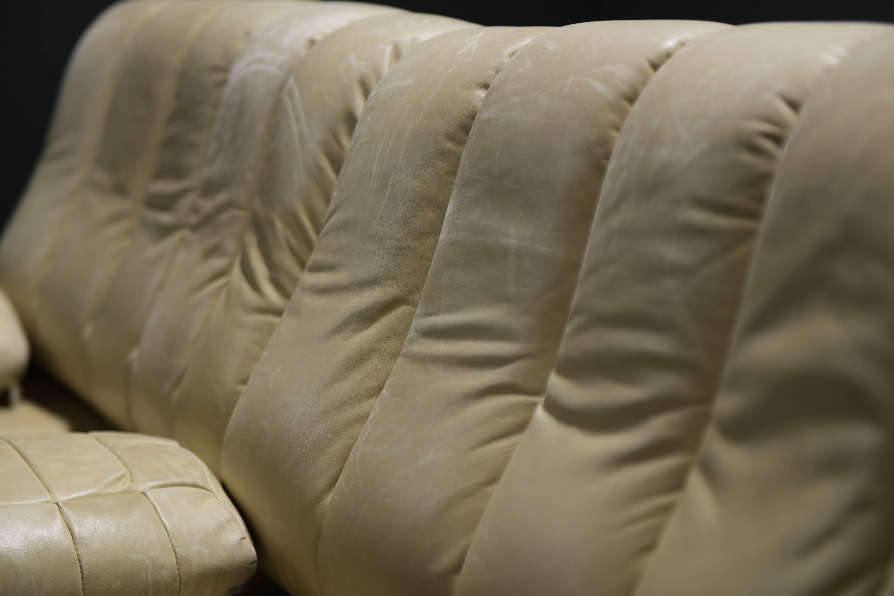 Vintage DS-85 DS85 sofa in original leather by Team De Sede for De Sede Swiss