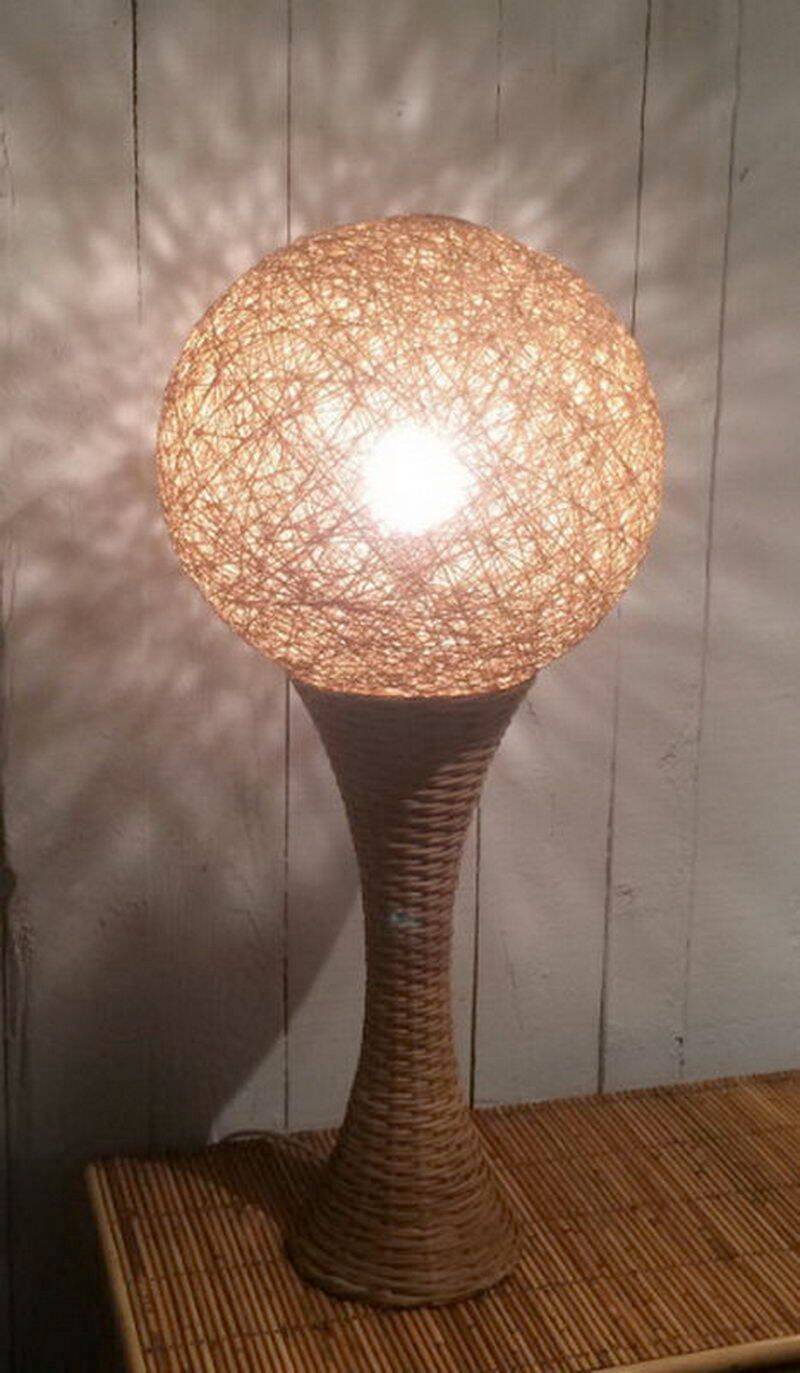 Large rattan lamp