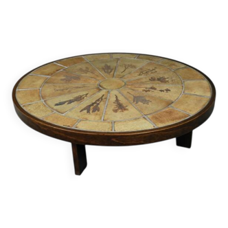 Oval coffee table signed R. Capron, collection les Herbiers, Vallauris – 1960