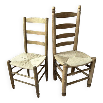 Pair of wood and rope country chairs