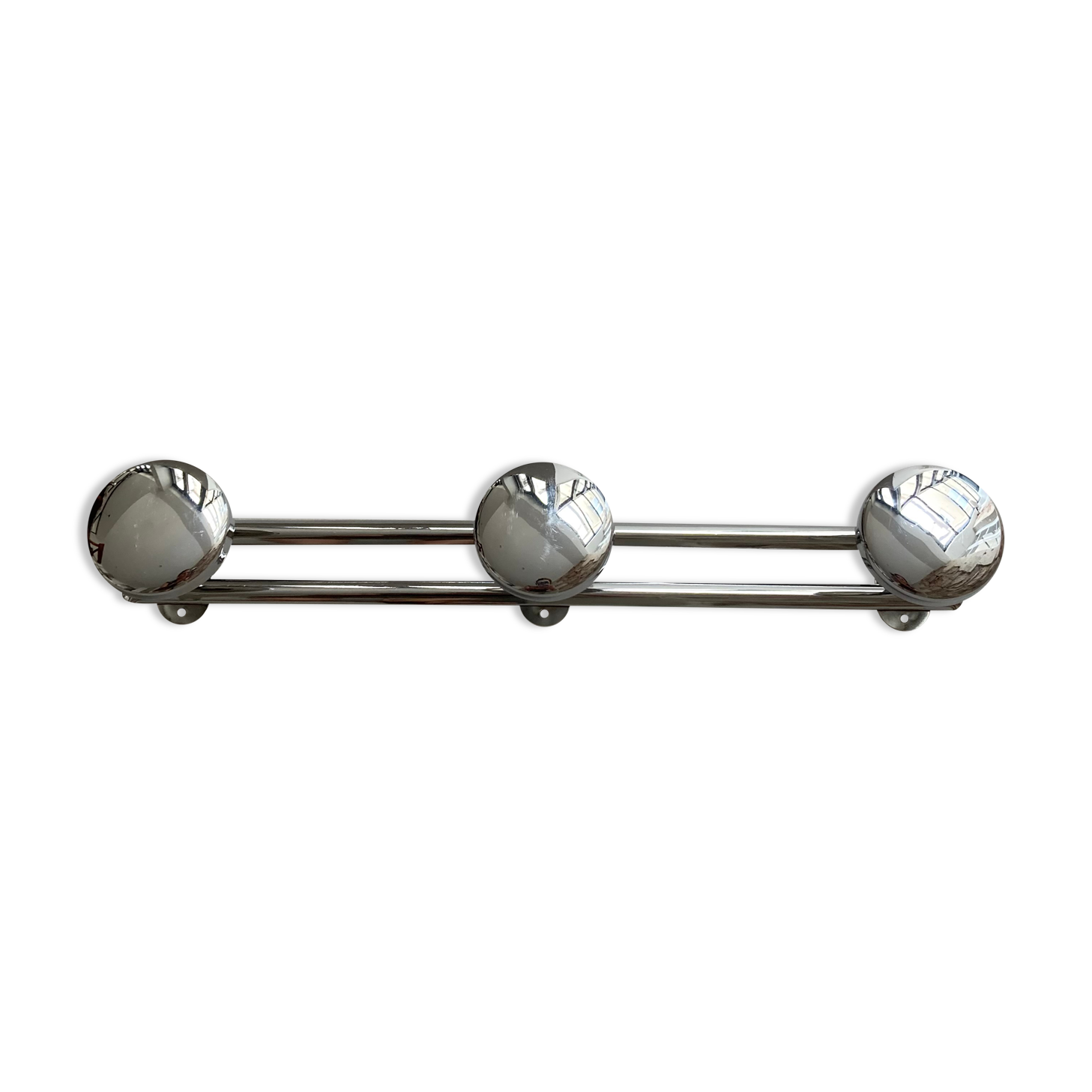 Vintage hook chrome 3 supports