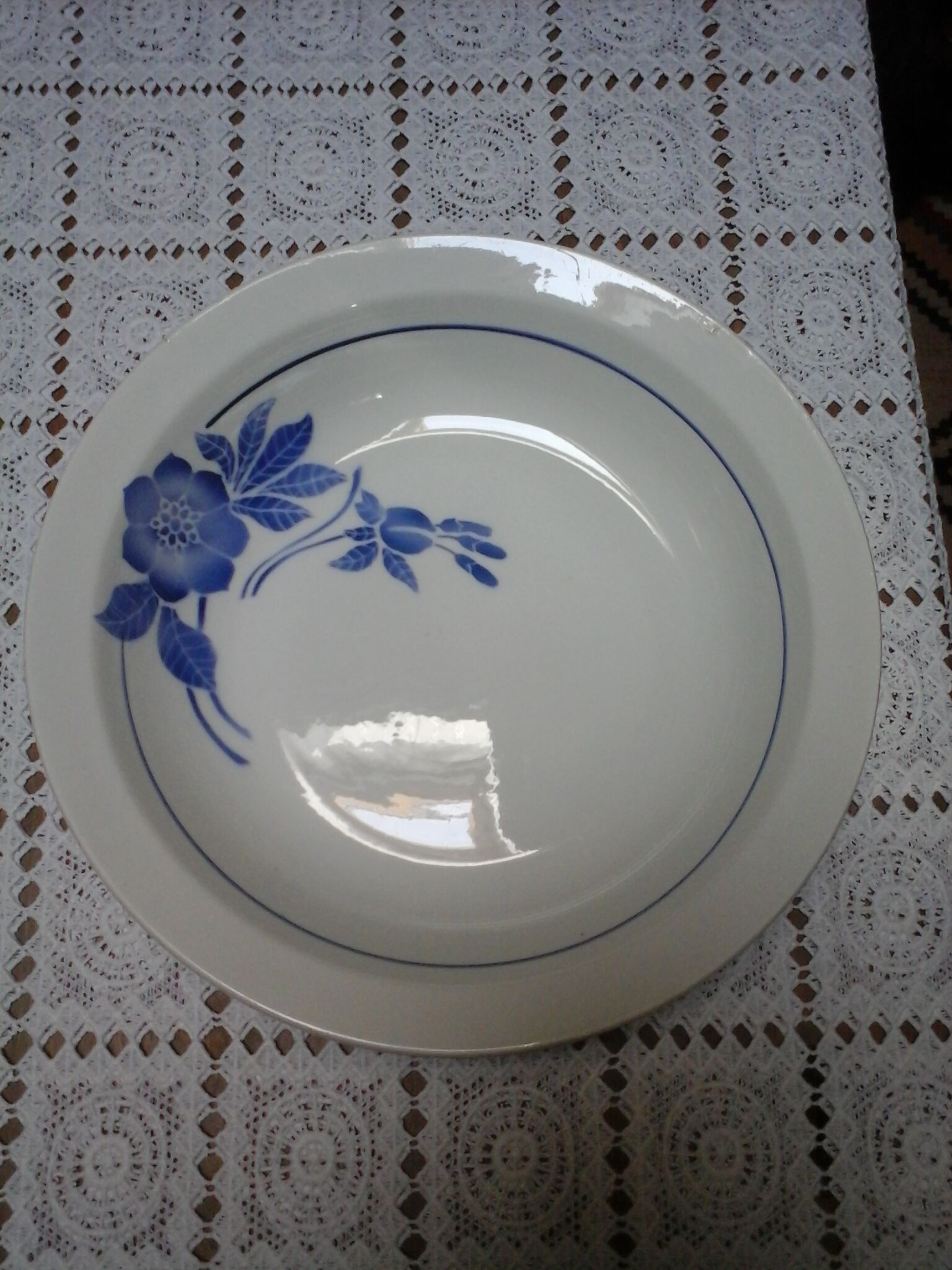 Flora, Pexonne hollow dish
