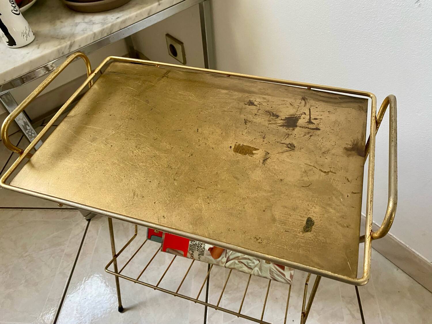 Vintage 1960s brass side table/magazine rack