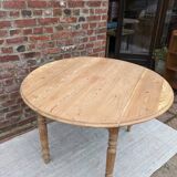 Round table