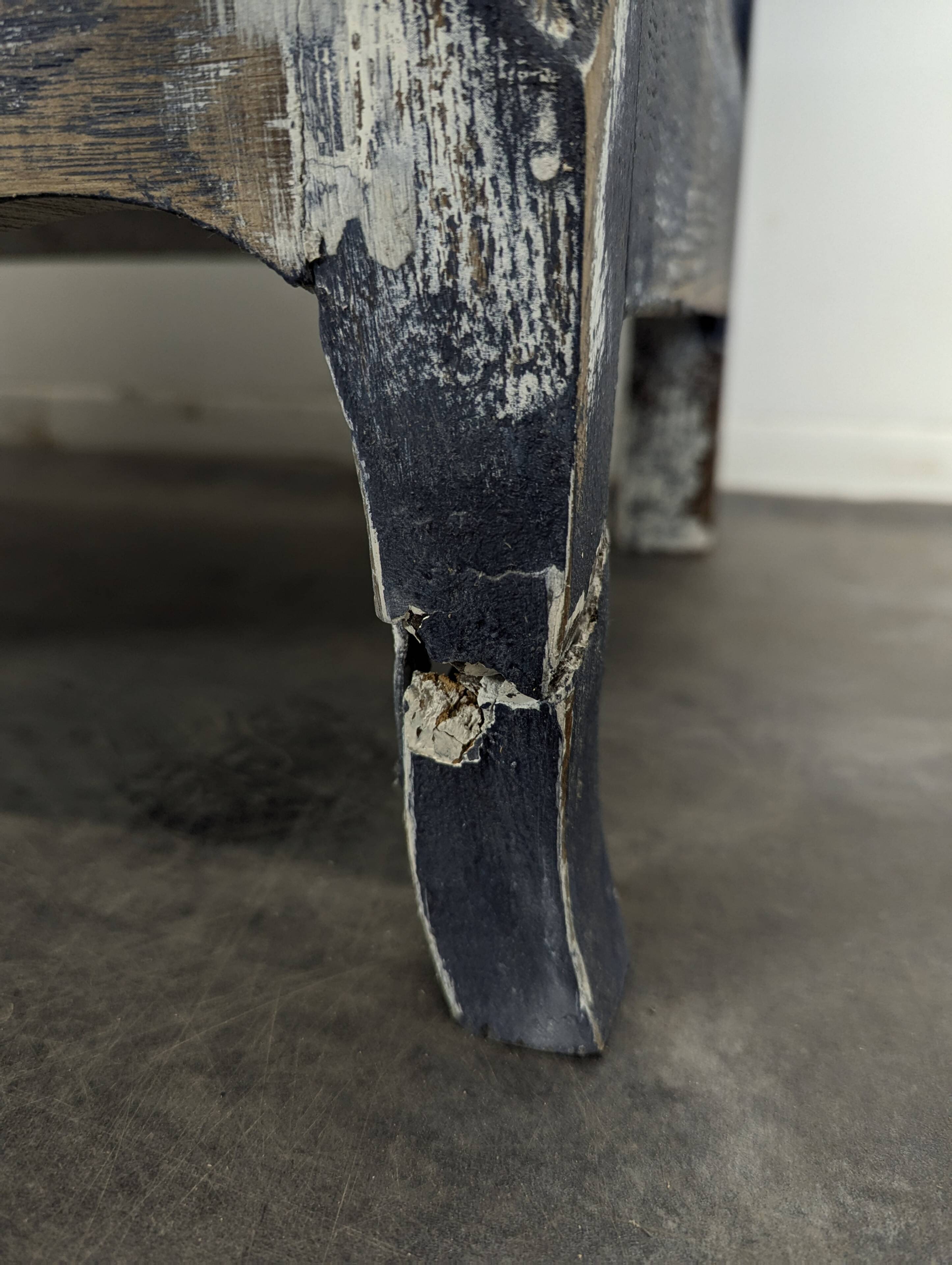 Louis XV style patinated chest of drawers