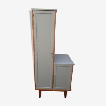 Armoire asymétrique