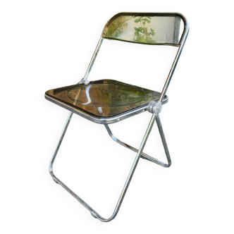 Plia folding chair by Giancarlo Piretti