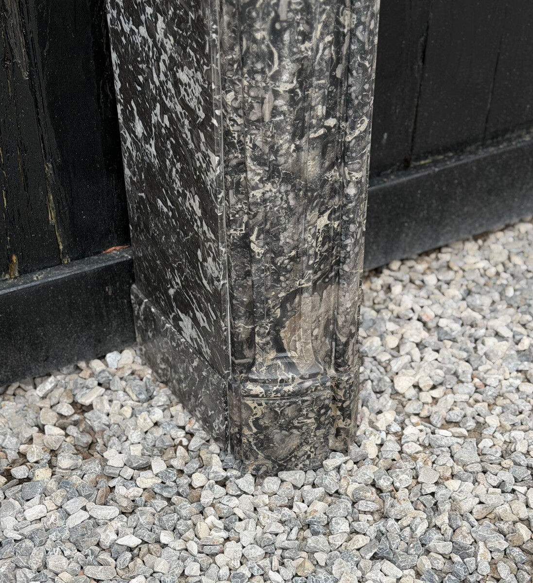 Louis XV fireplace in grey Saint-Anne marble, 18th century