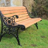 Banc de parc anglais en fonte restauré