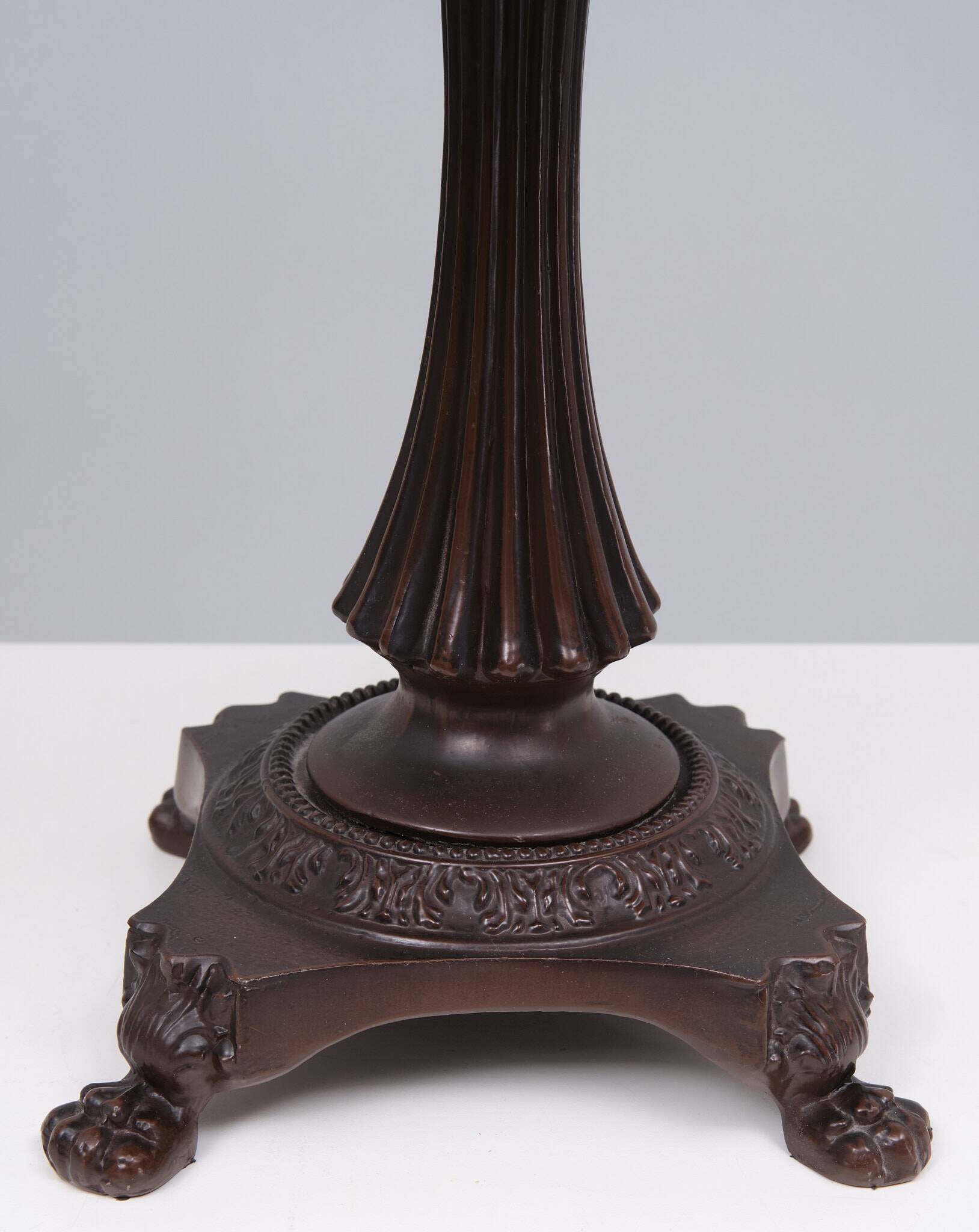 Tiffany style stained Glass Dragonfly Table lamp 1980s