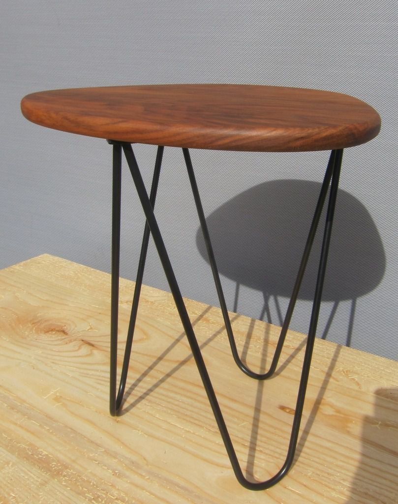 Tripod coffee table base pin