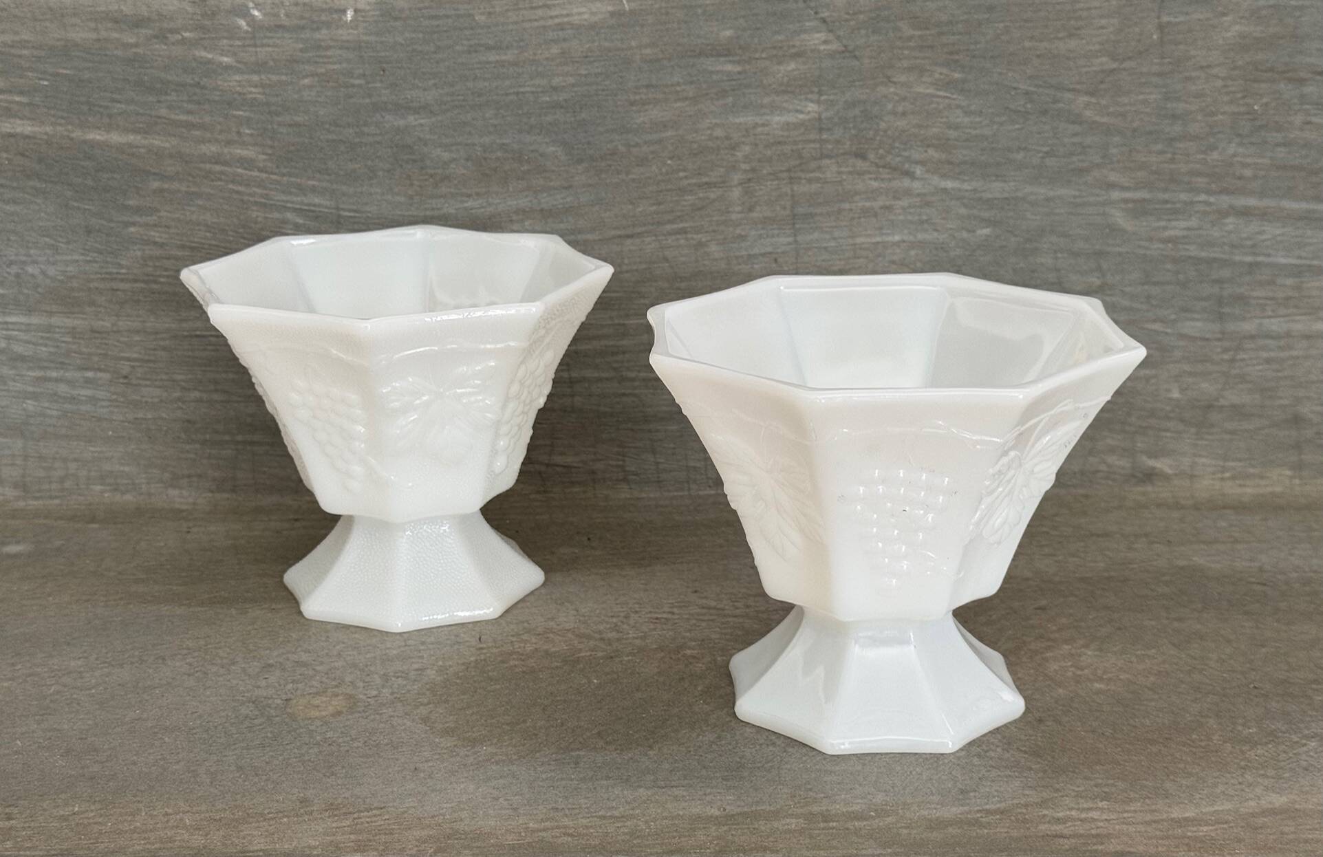 2 Opalines / Milk glass bowls