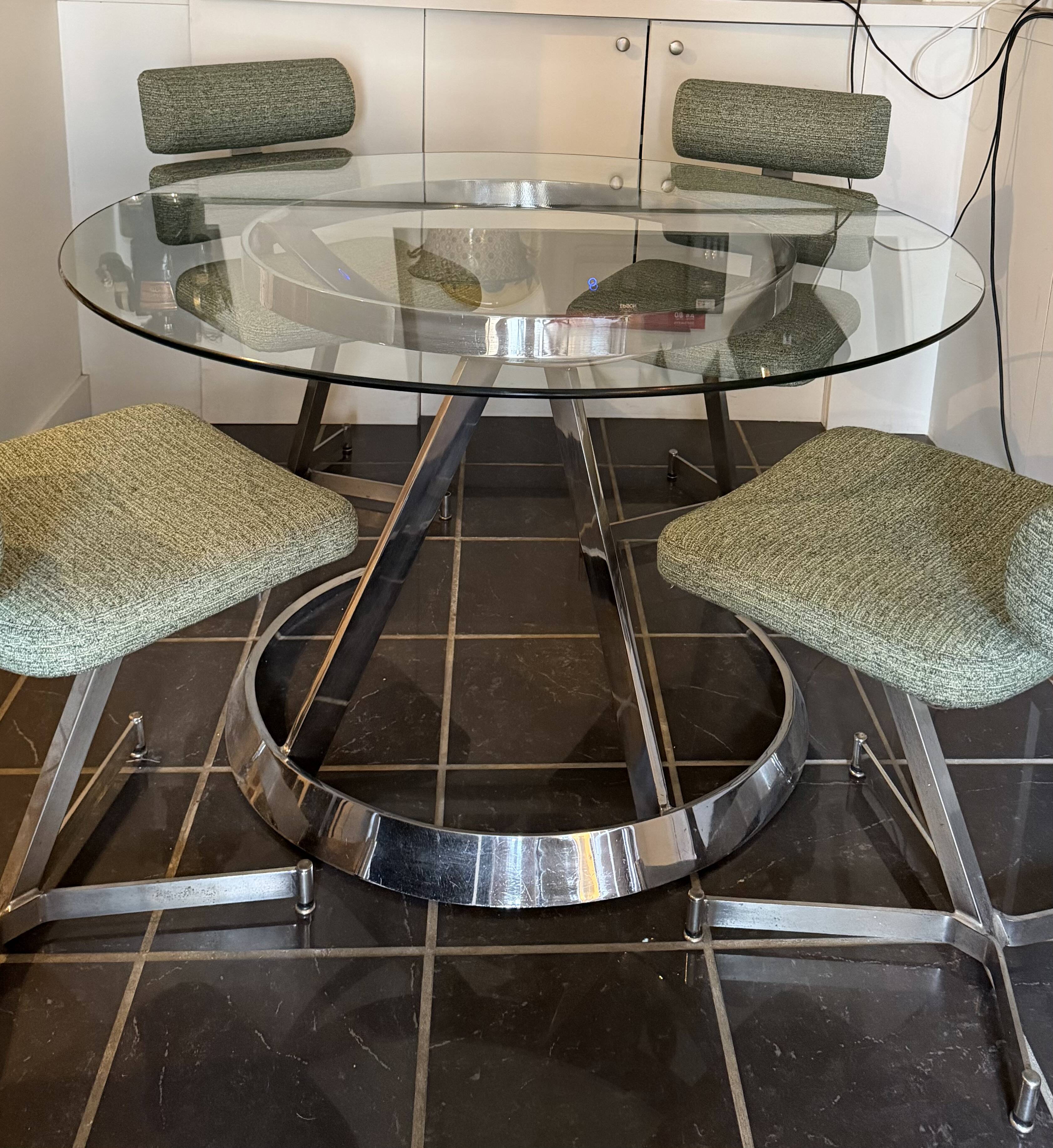 Large round table attributed to Boris Tabacoff, glass and chrome steel, year