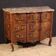 Commode en marqueterie française de style Louis XV du 20e siècle