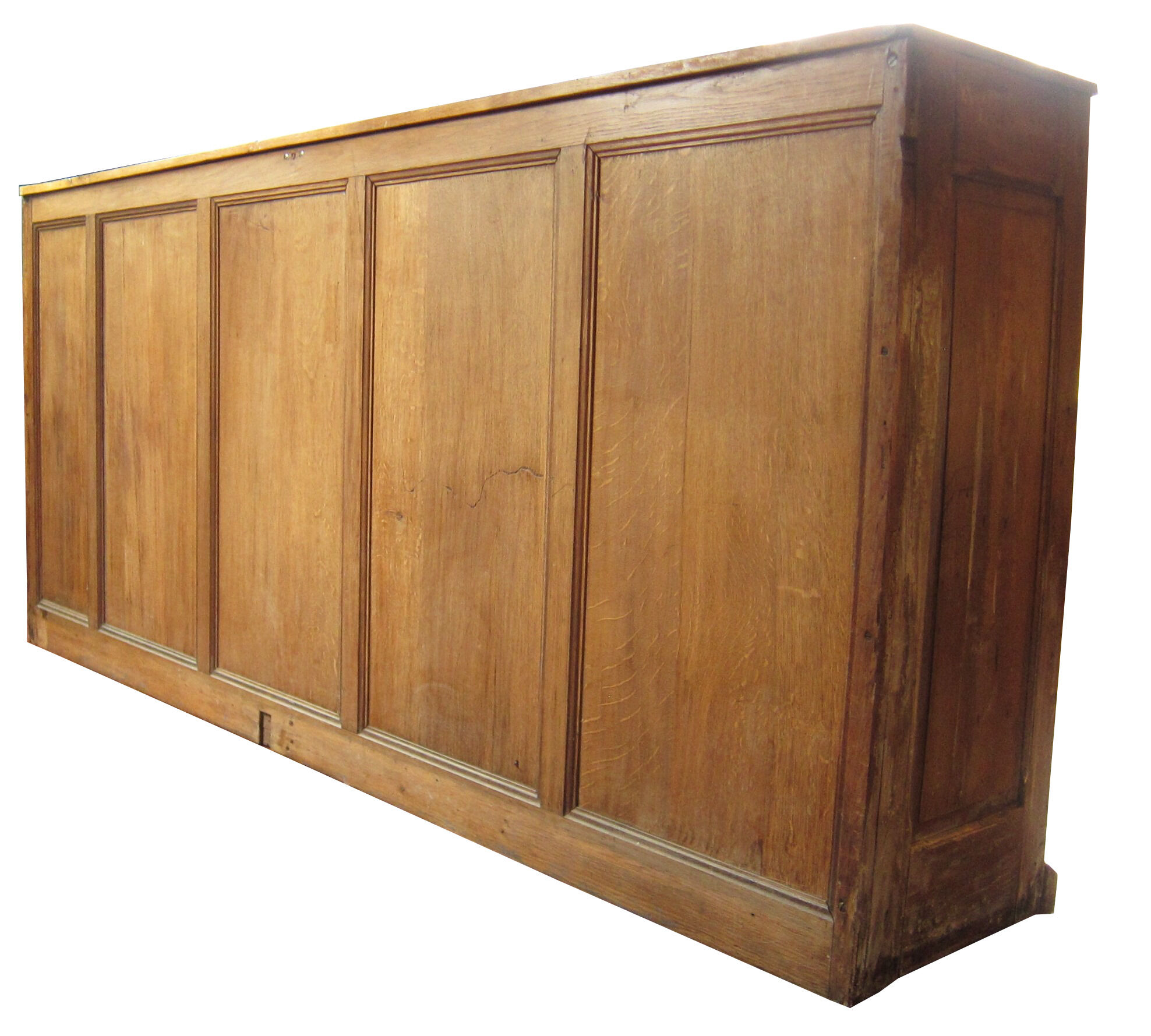 Counter oak from 1925