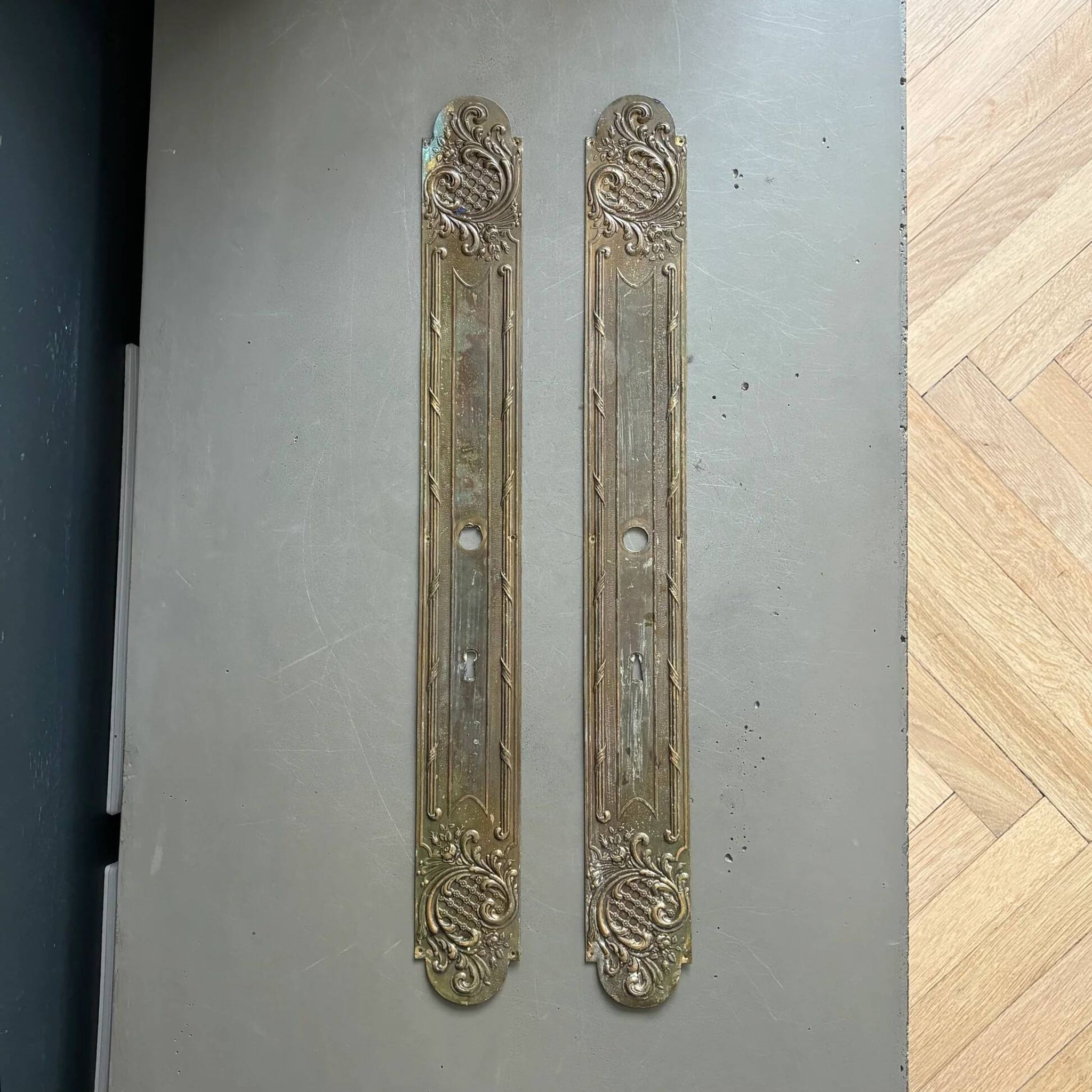 2 plaques de propreté anciennes - 53cm - Ref 1338