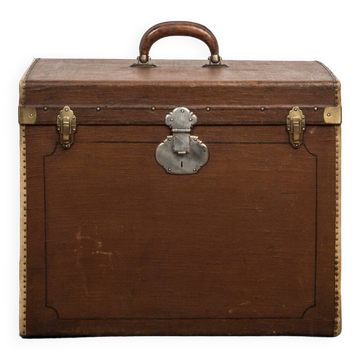 Malle vintage en forme de cube