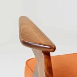 Fauteuil lounge vintage en laine, tissu orange et bois de hêtre