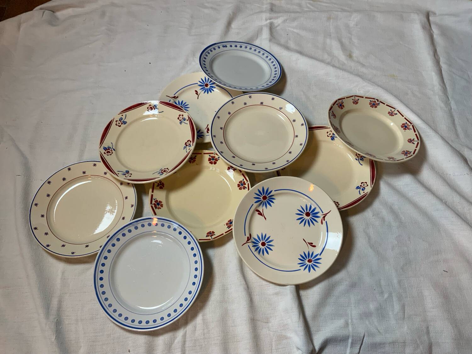 Mismatched plates Iron Earth