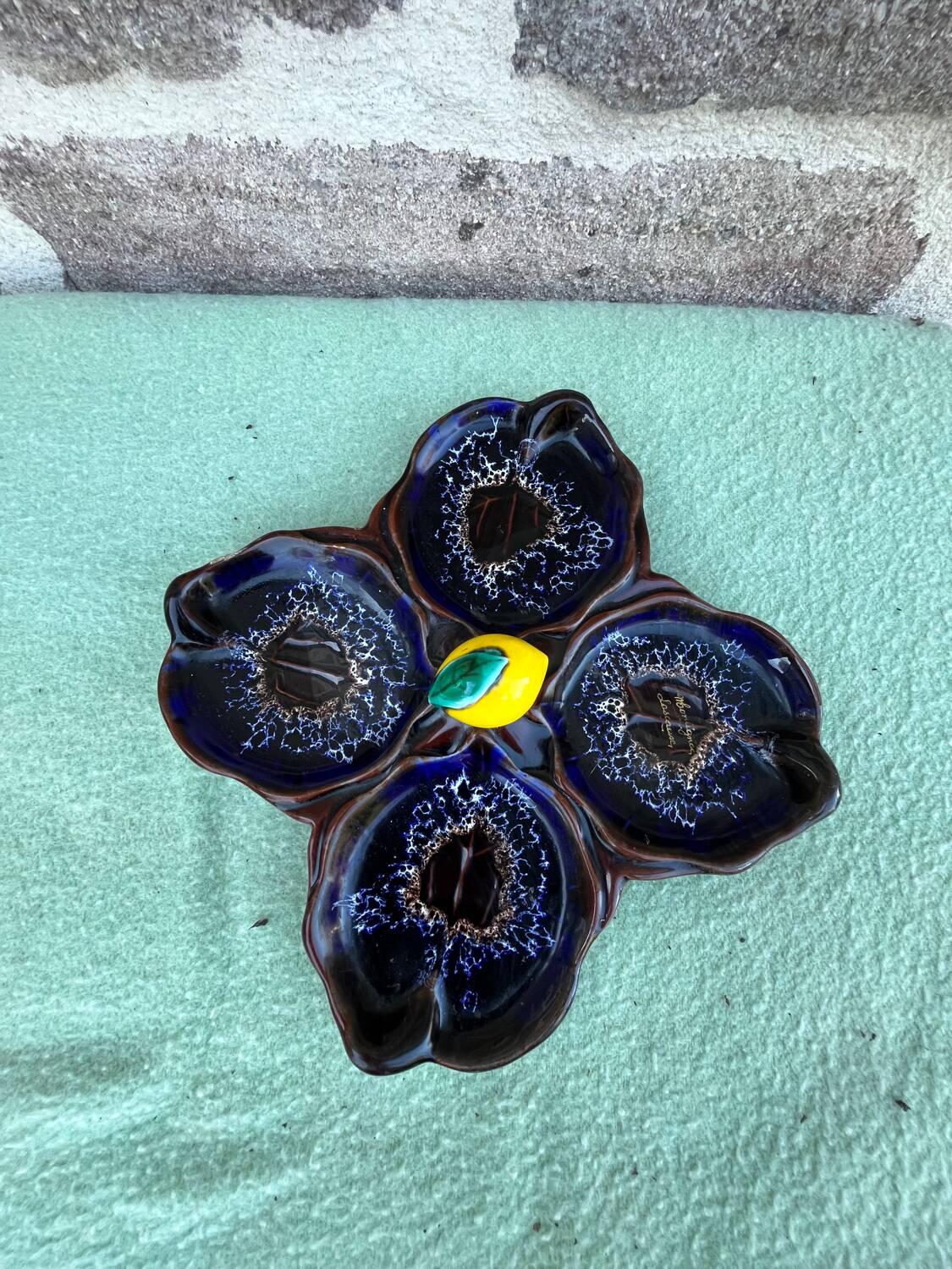 Ceramic tray