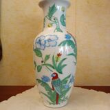 Floral vase with parrot