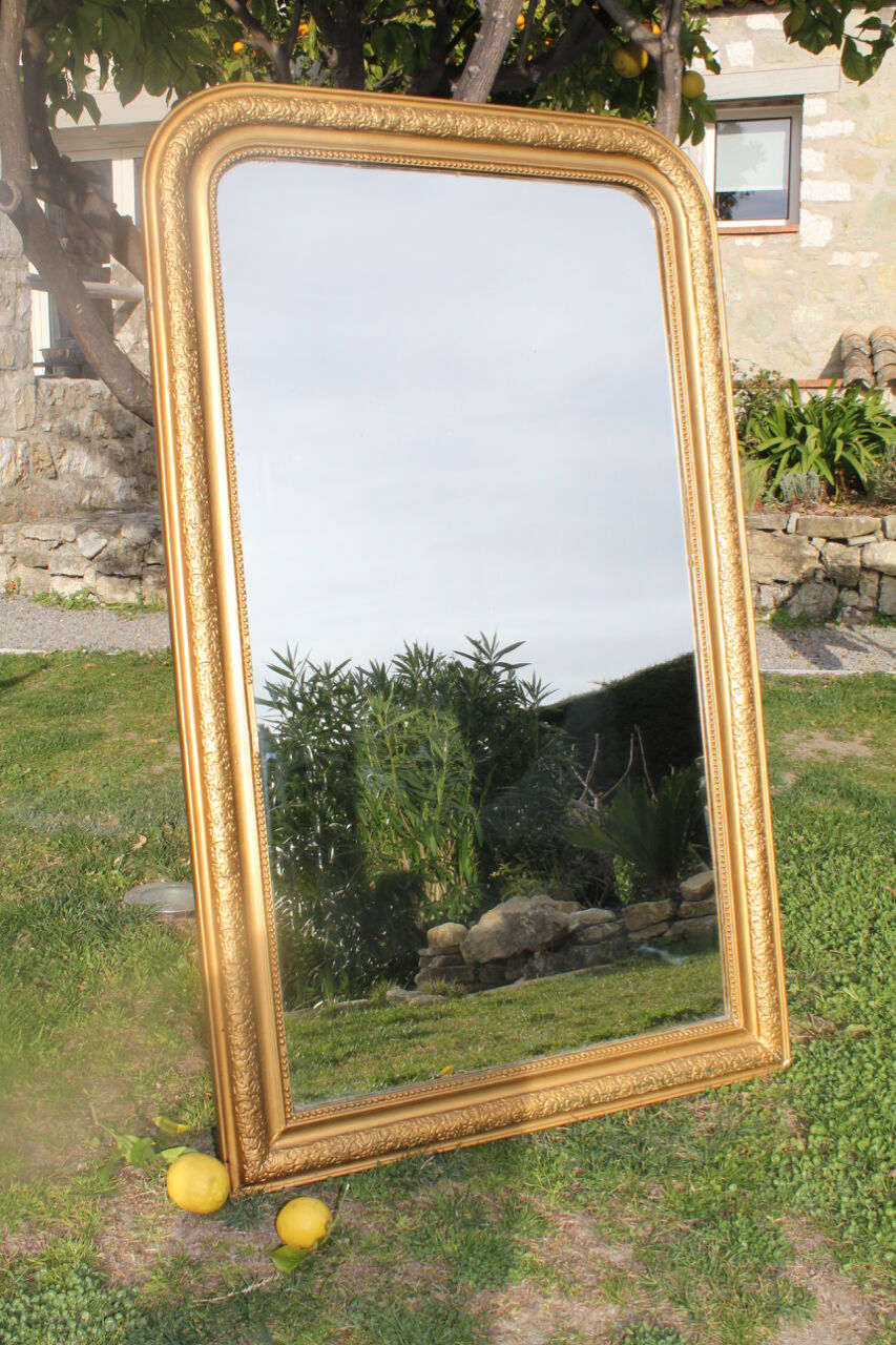 Louis Philippe tyle mirror