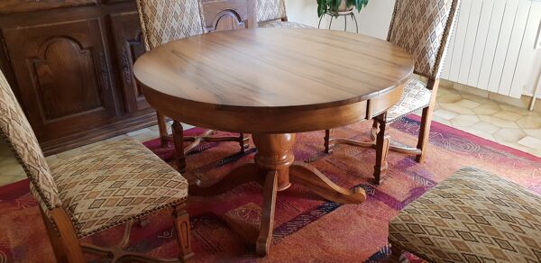 Table de salle à manger