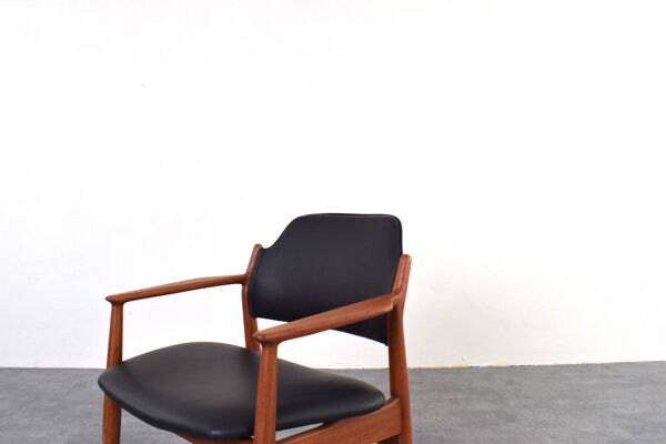 Chaises en teck danois de milieu de siècle modèle 62a par Arne Vodder pour Sibast, années 1960.