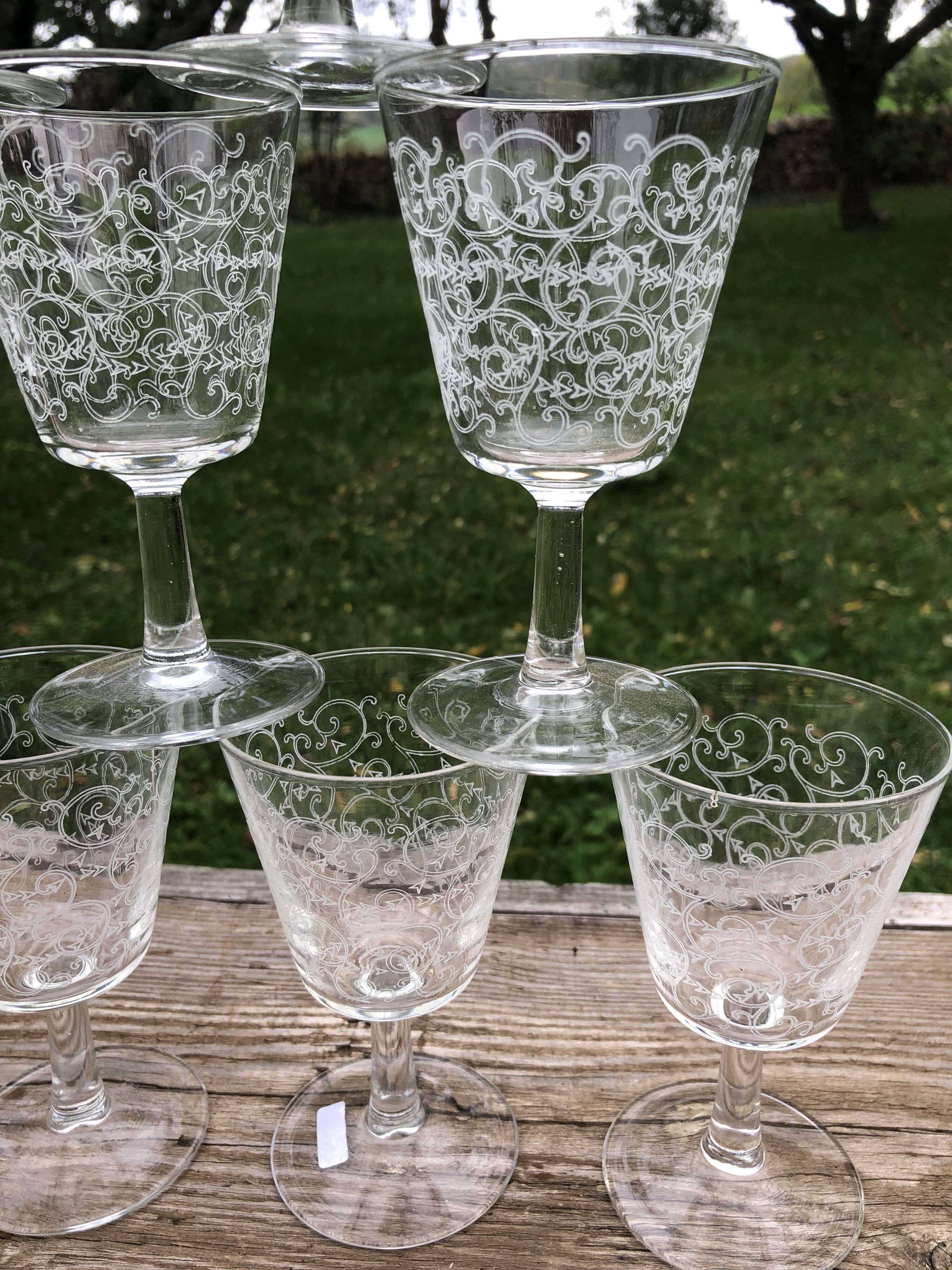 10 baroque stemmed glasses