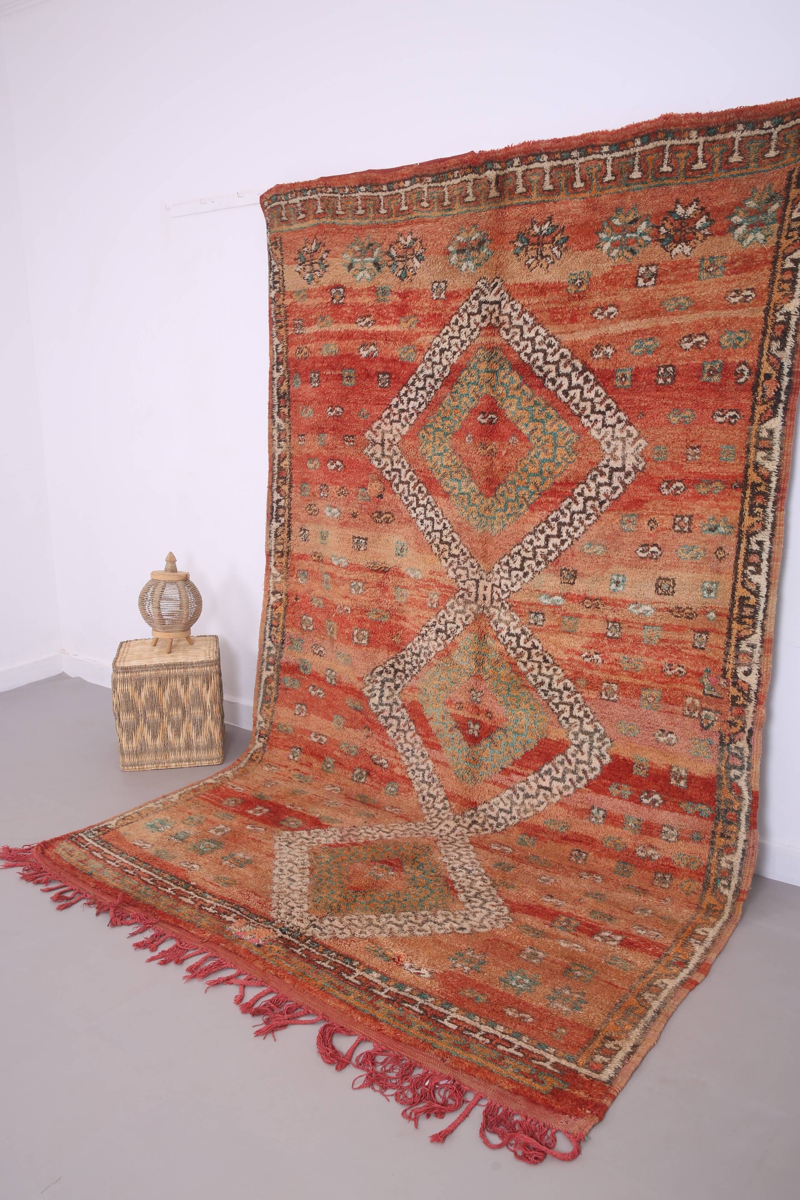 Vintage Moroccan Rug 186 x 300 cm - Berber Handmade rug - Old moroccan rug