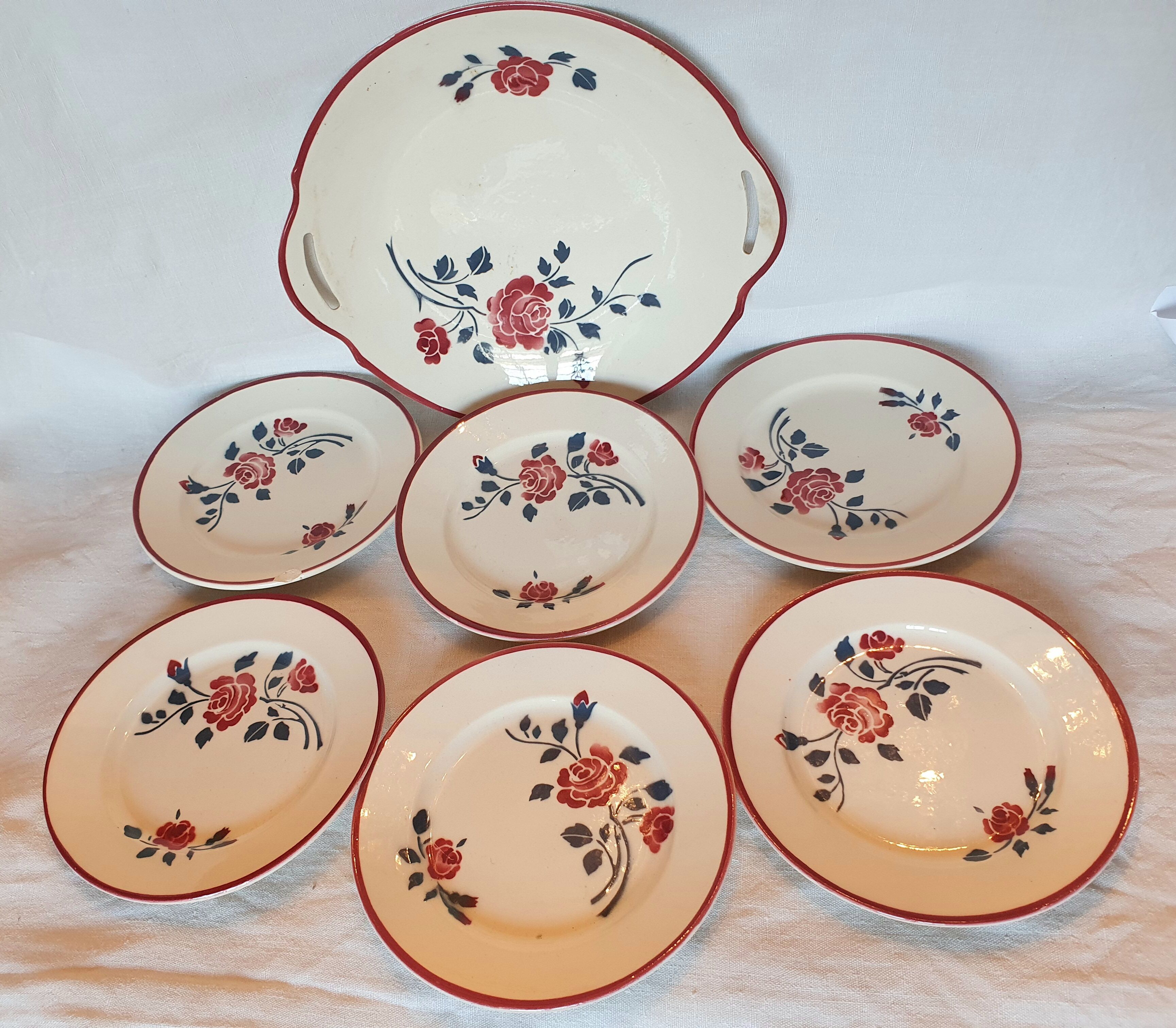 Service a gâteau en faience à decor floral