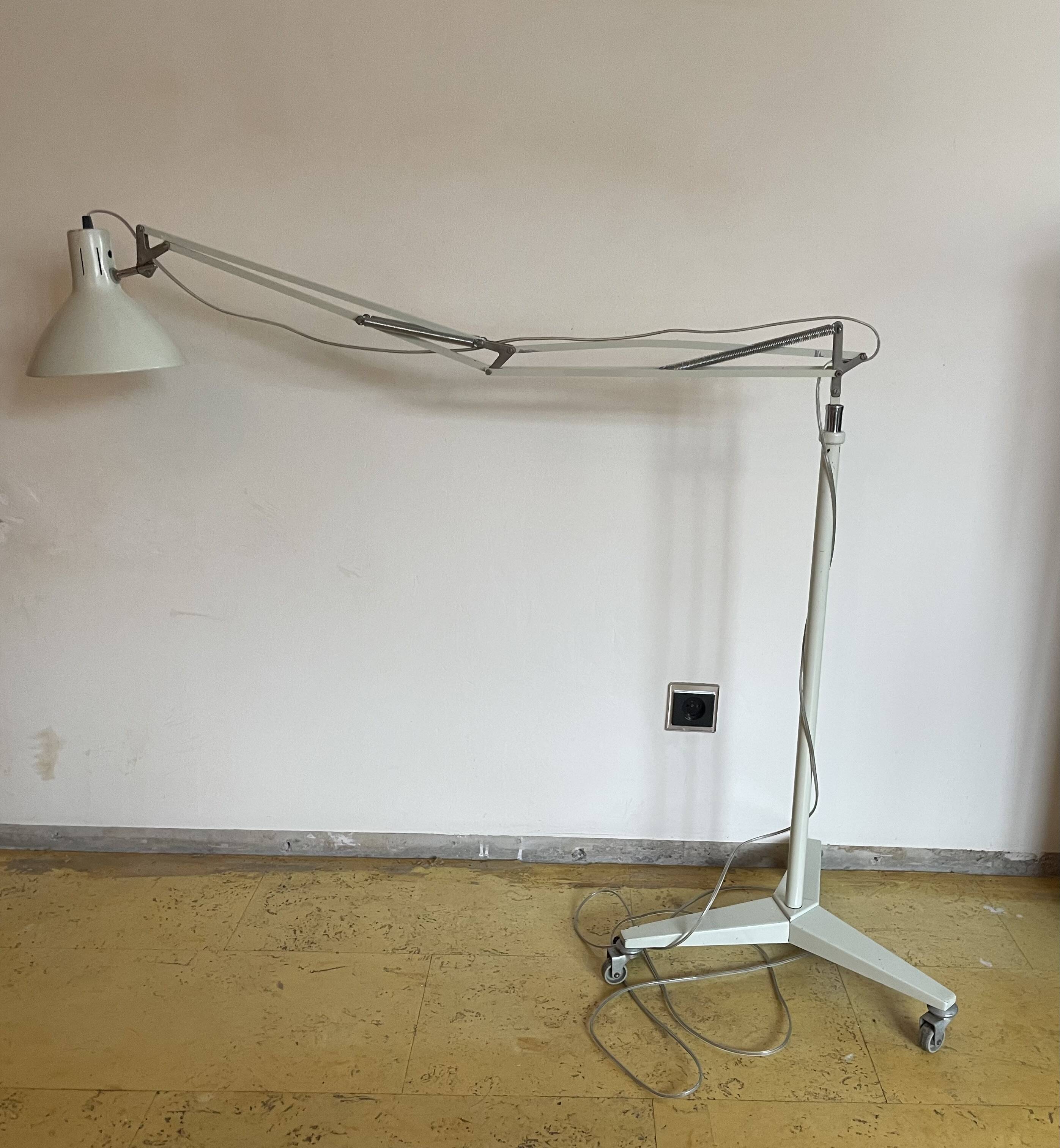 Adjustable and rollable standing light by H. Busquet for Hala Zeist