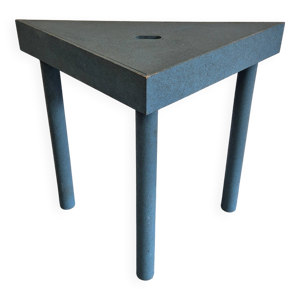 Table triangulaire avec