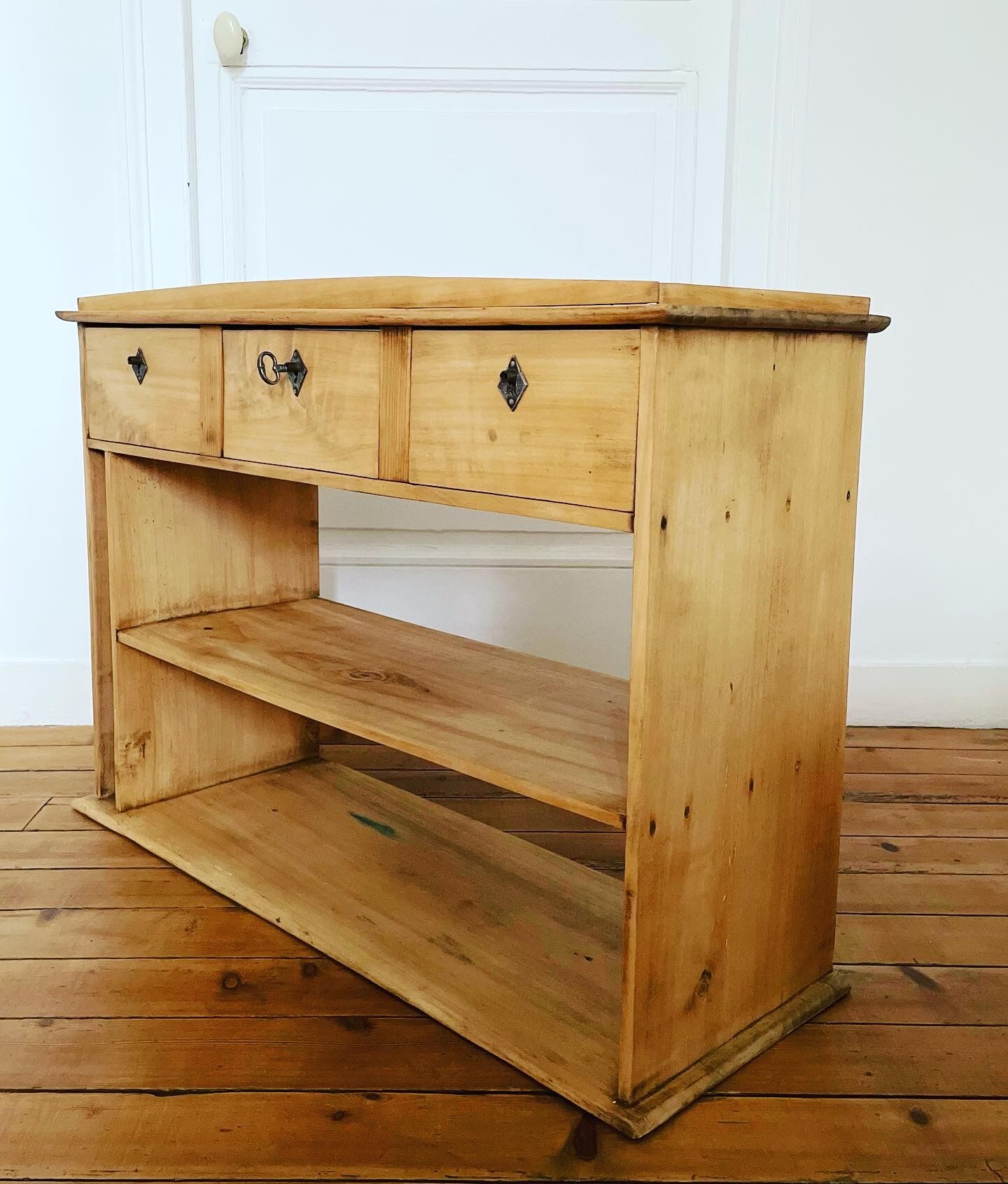 Old shelf cabinet and 3 drawers