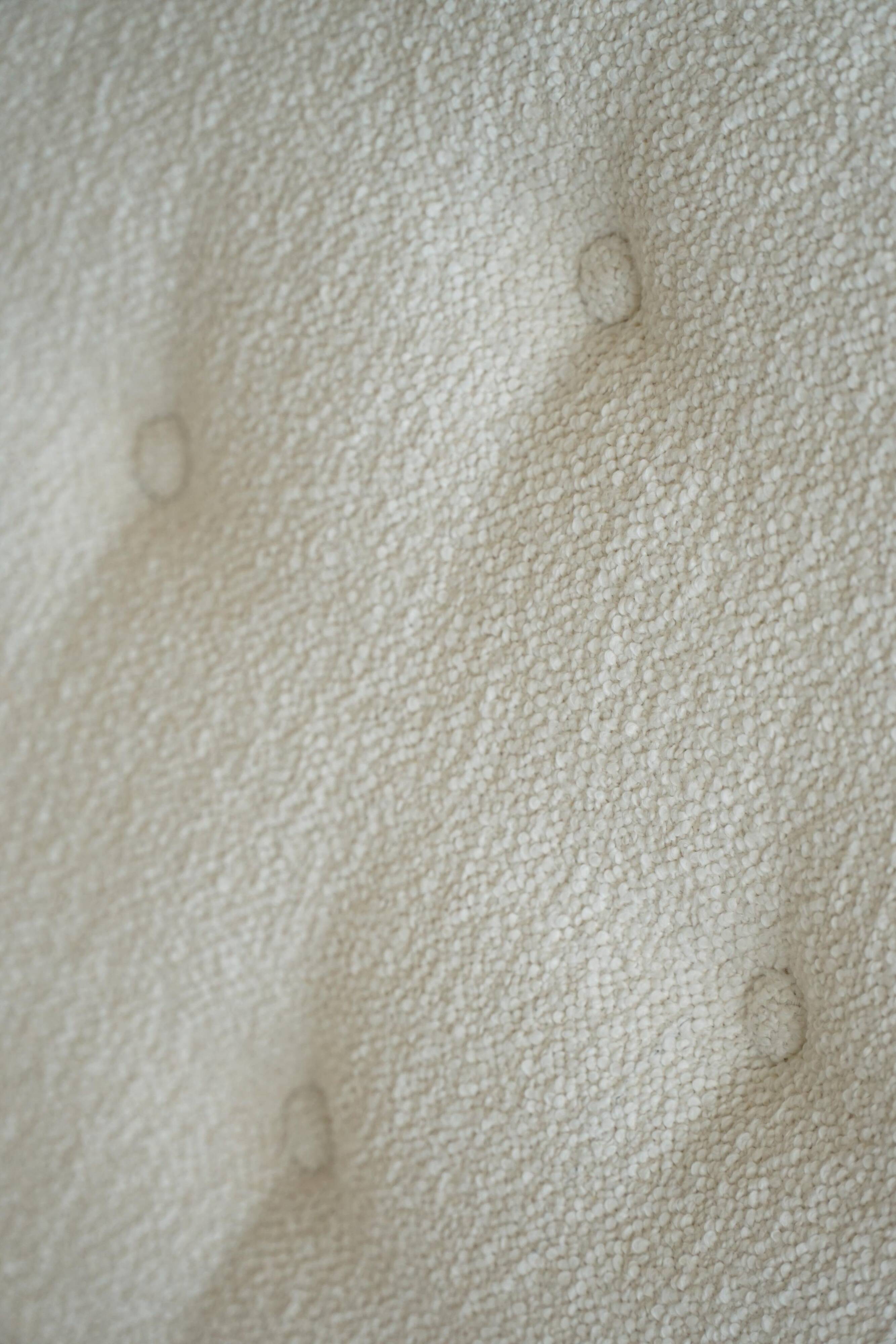 Two-seater canapé Arne Vodder, model Fd 161, reupholstered in boucle, 1950s.