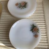 Lots d’assiettes vintage en arcopal motif fleuri