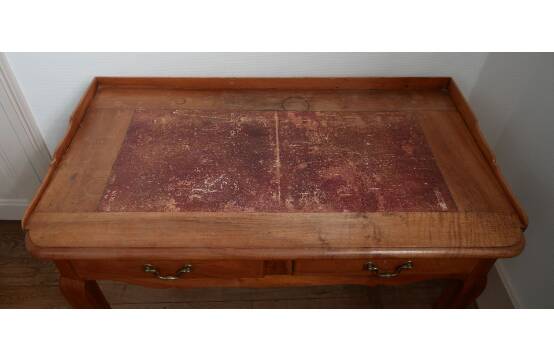 Louis XV style natural wood desk table