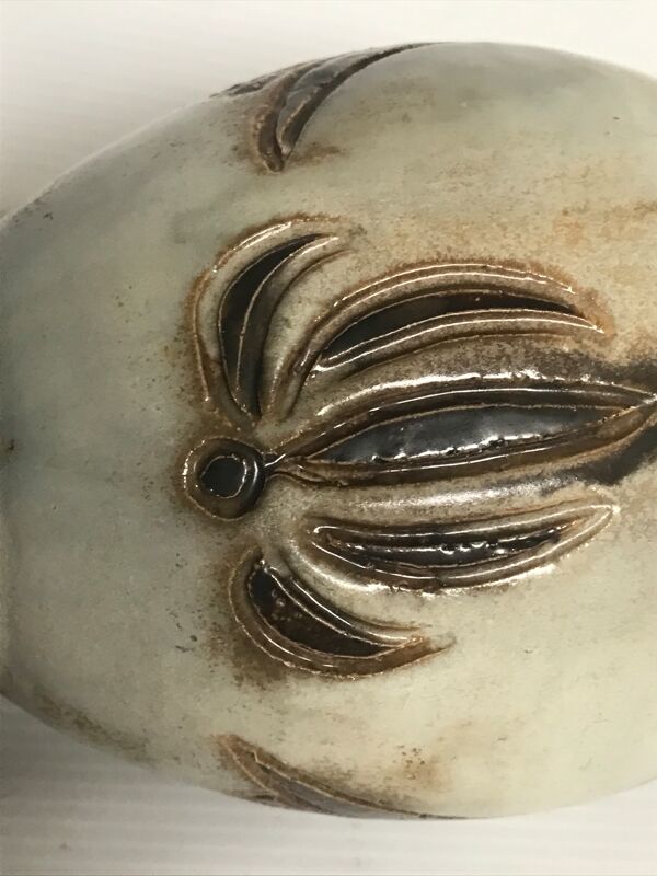 Vase amphore en grès signé Guérin