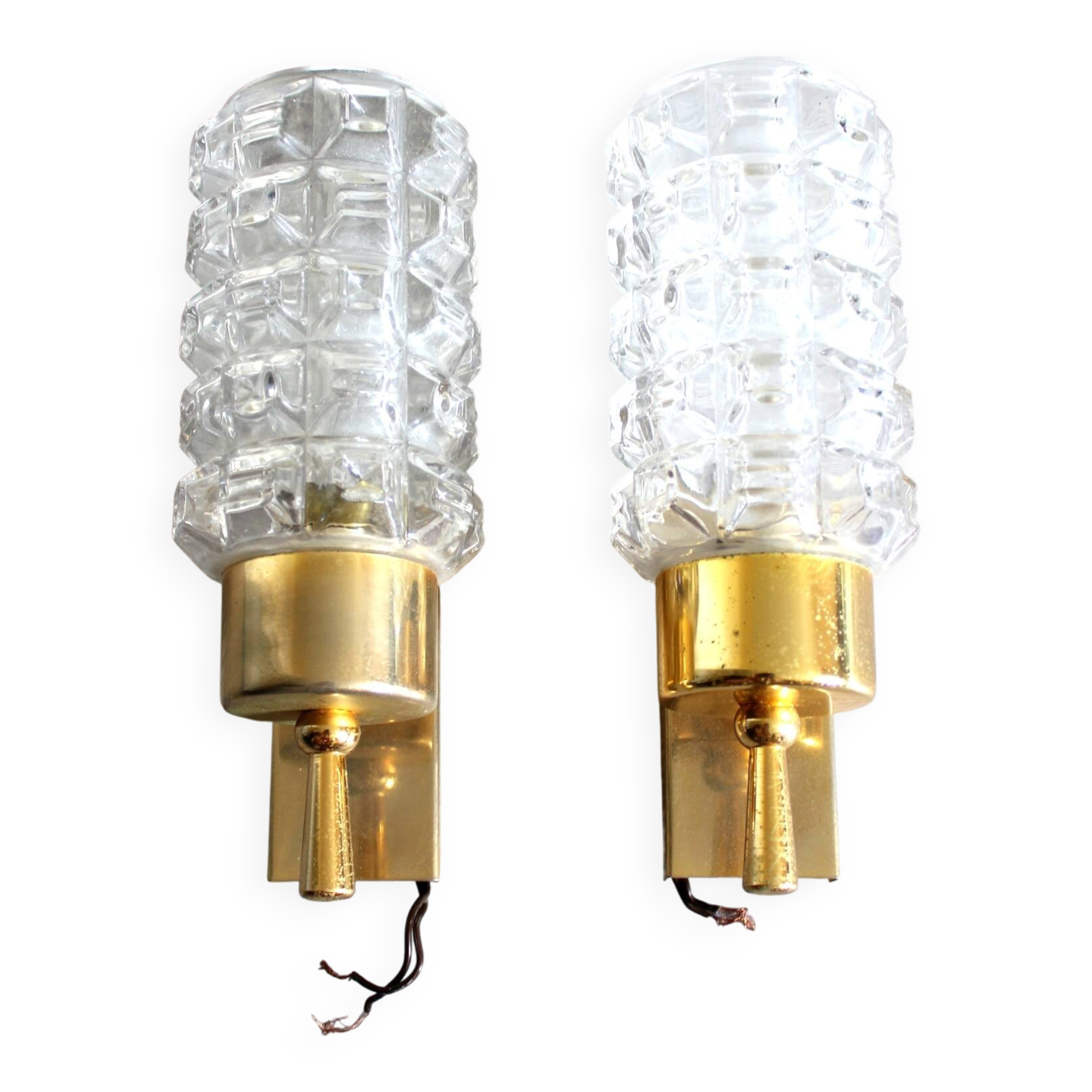 Pair of vintage wall sconces in gilded brass with moulded glass.