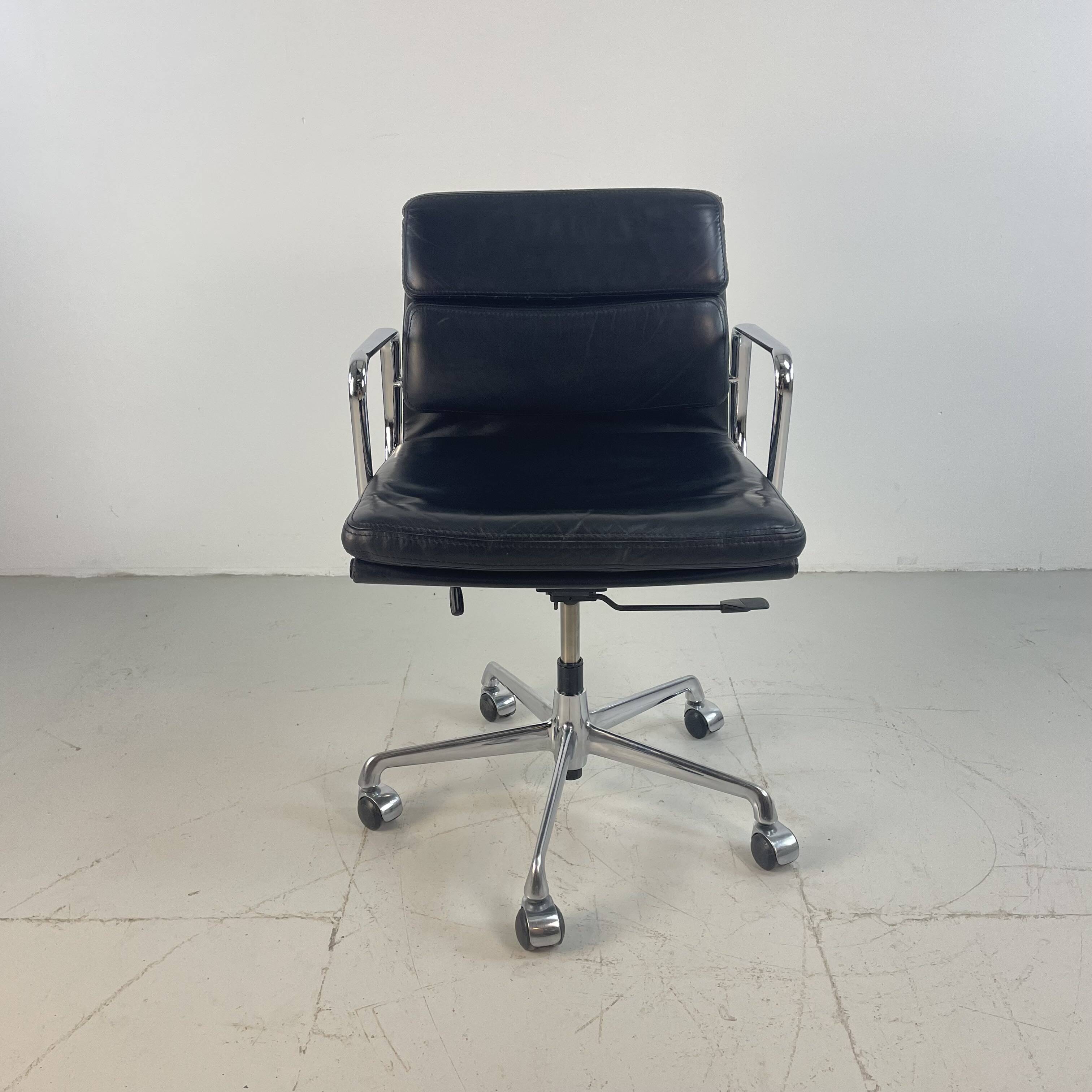 Eames ICF for Herman Miller black leather Soft Pad height adjustable Group chair