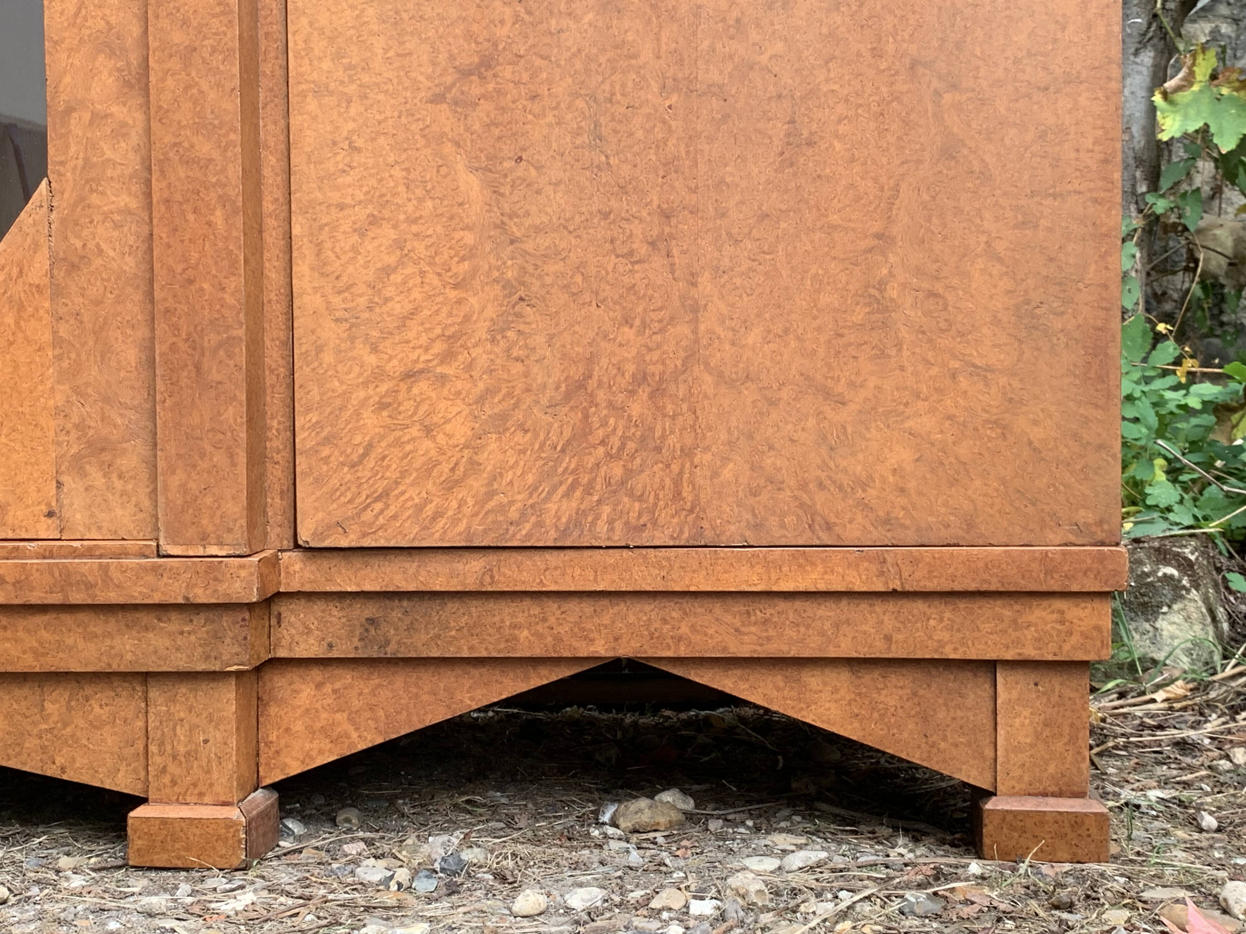 Art deco glass china cabinet in burr walnut 1930