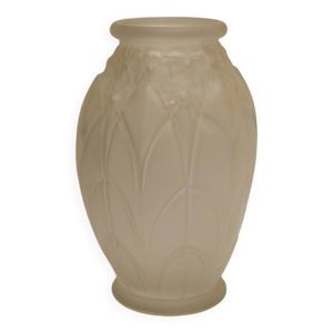 Vase en verre moulé - art